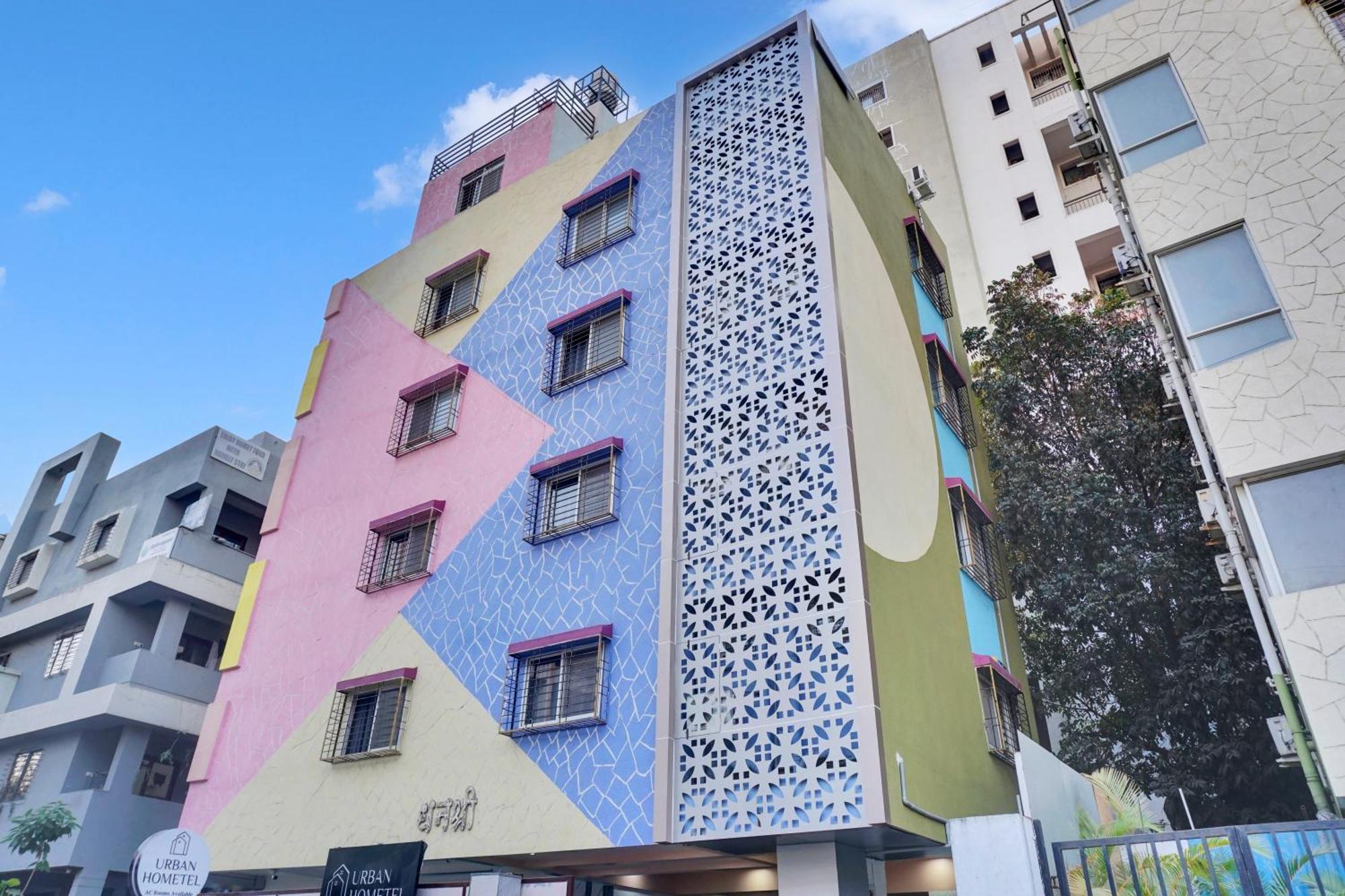Urban Hometel Pune Exterior photo